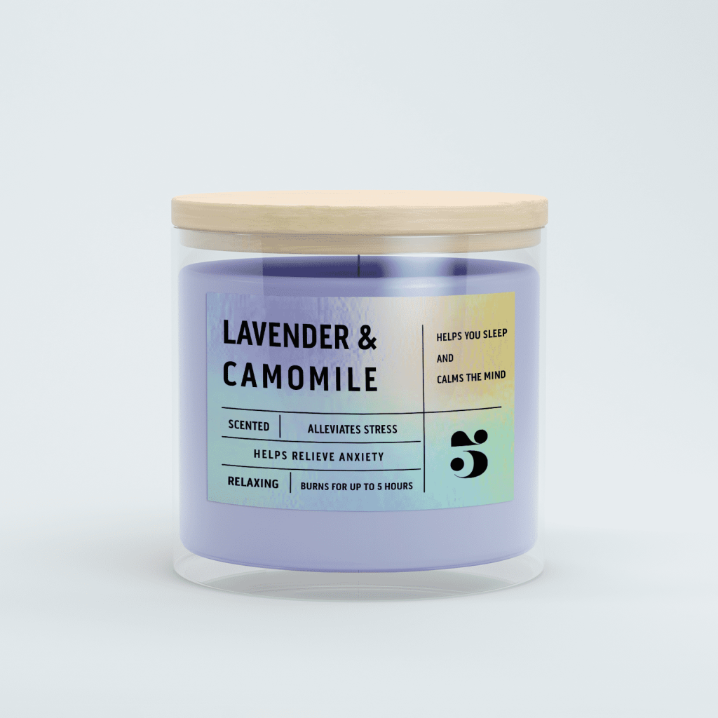 Camomile and lavender candle with wooden top