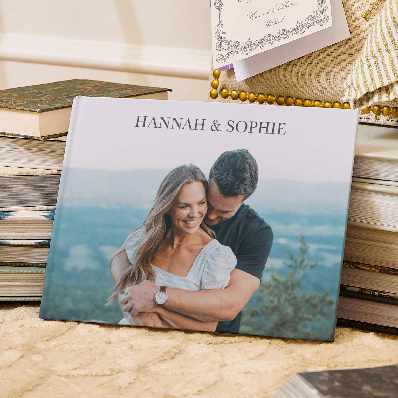 EUMX-397-Photobooks-FR-Blog-Wedding-anniversary-Gifts-Tile_en-gb