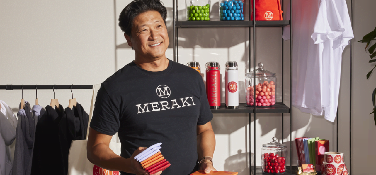 A small business owner using holiday marketing tips to prepare for the holiday season