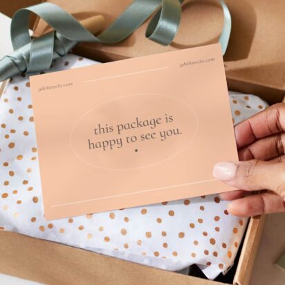 How to Write a Postcard: Personal Message Card in Gift Packaging